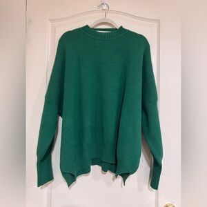 Signature 8 green mock neck sweater​​
